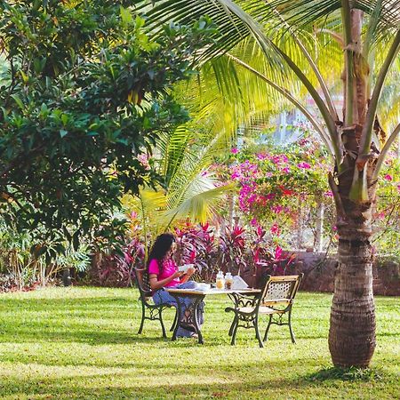 Saffronstays La Casa Maestro, Kashid - Spanish-Style Luxury Villa Near Kashid Beach 外观 照片