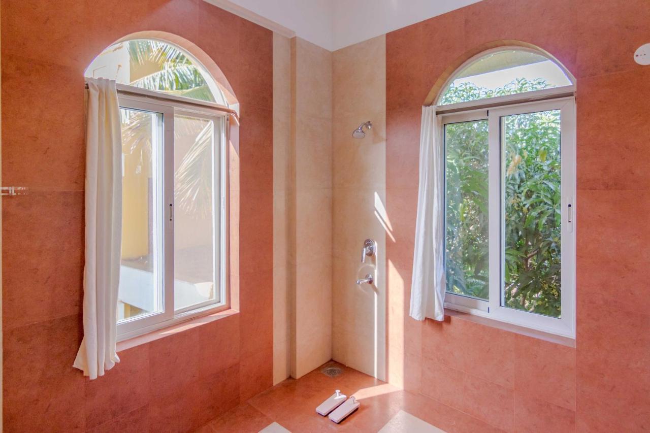 Saffronstays La Casa Maestro, Kashid - Spanish-Style Luxury Villa Near Kashid Beach 外观 照片