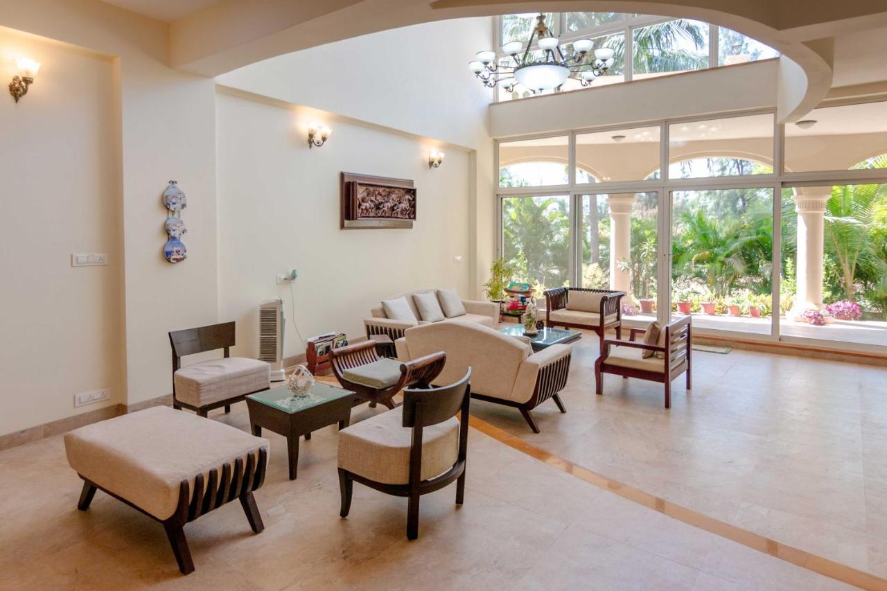 Saffronstays La Casa Maestro, Kashid - Spanish-Style Luxury Villa Near Kashid Beach 外观 照片