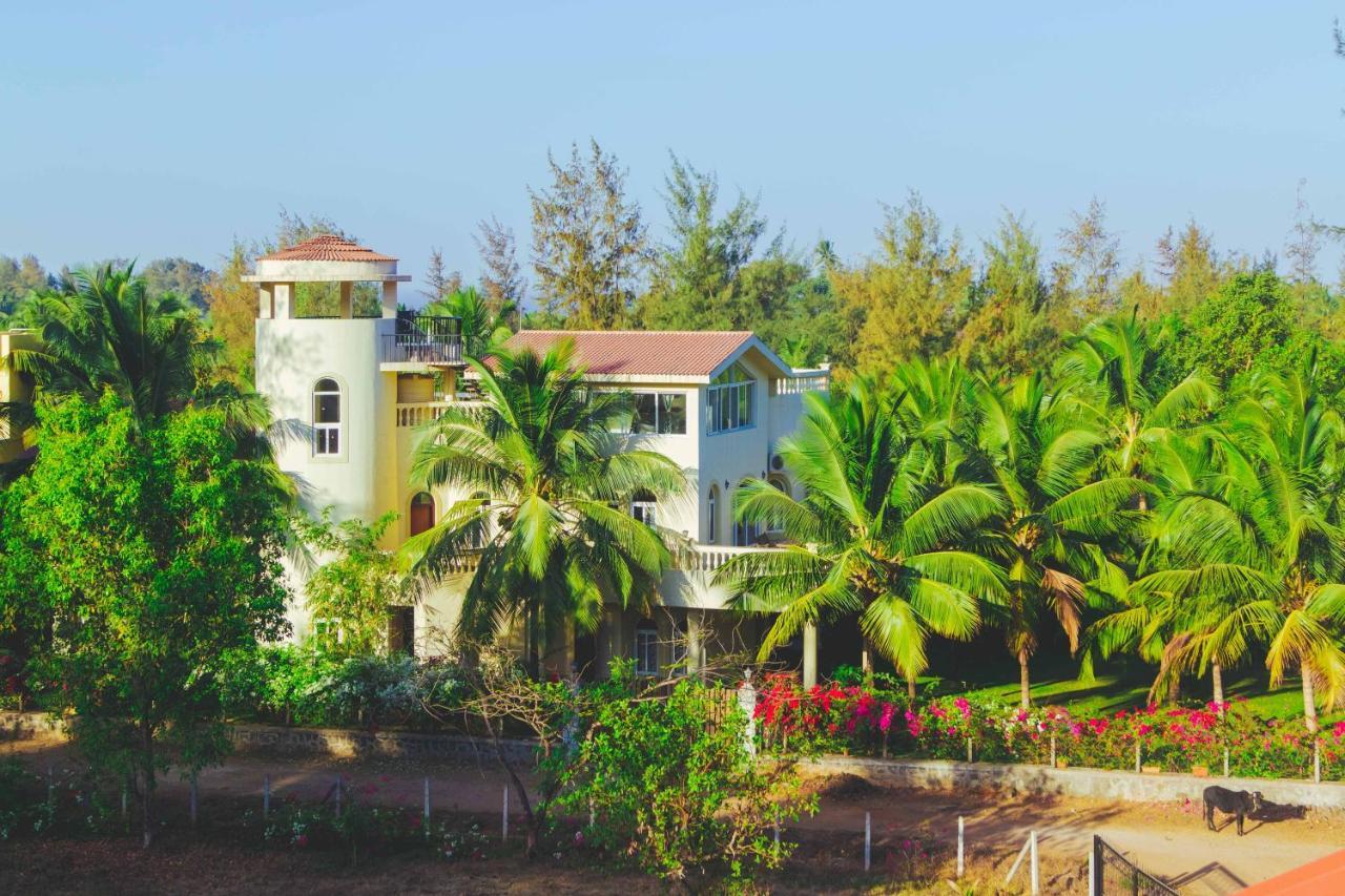 Saffronstays La Casa Maestro, Kashid - Spanish-Style Luxury Villa Near Kashid Beach 外观 照片